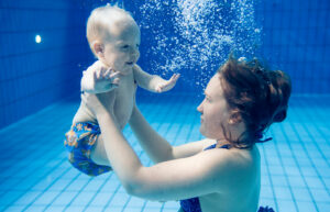 newborn-swimmers-diapers-7-best-thing-you-need-know-2